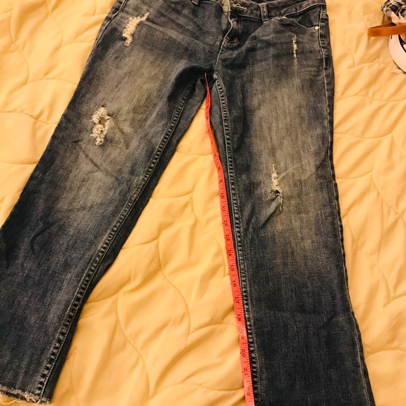 Vera Wang distressed Capri jean -women’s ten - Picture 6 of 6